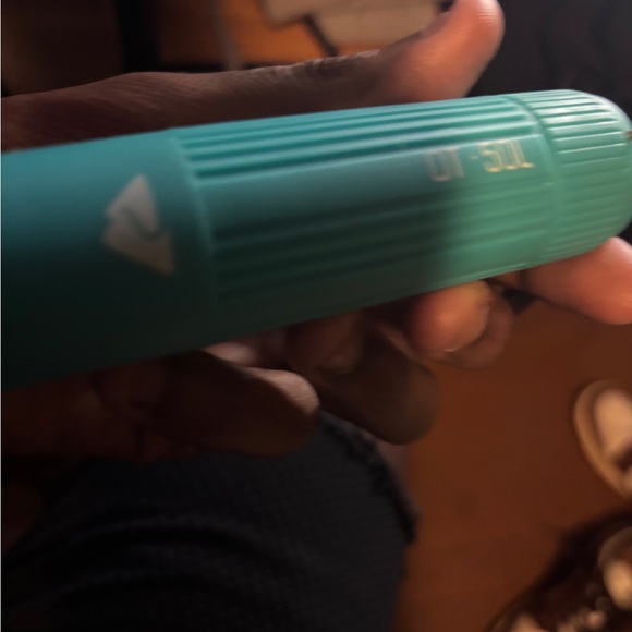 Bright Blue LED Flashlight - Picture 3 of 3